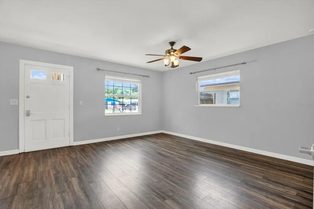 3813 W Wisconsin Avenue Tampa FL 33616