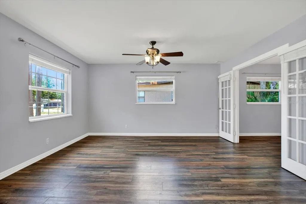 3813 W Wisconsin Avenue Tampa FL 33616
