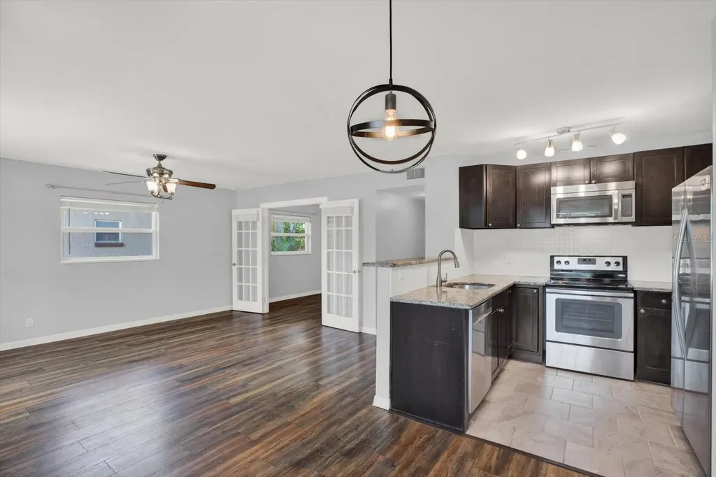 3813 W Wisconsin Avenue Tampa FL 33616