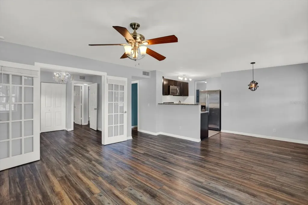 3813 W Wisconsin Avenue Tampa FL 33616