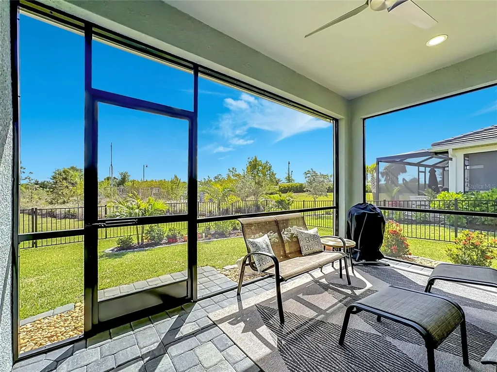 18604 Dayspring Place Venice FL 34293