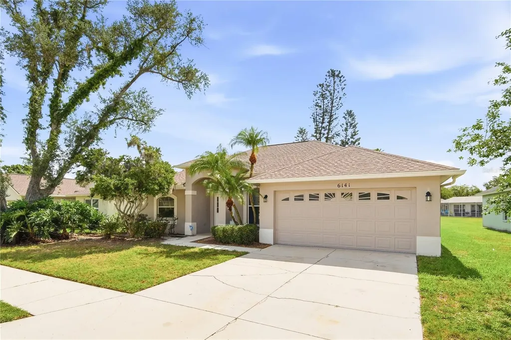 6141 36th Lane E Bradenton FL 34203
