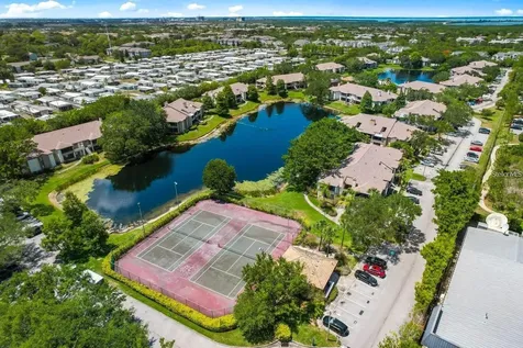 10265 Gandy Boulevard N St Petersburg FL 33702
