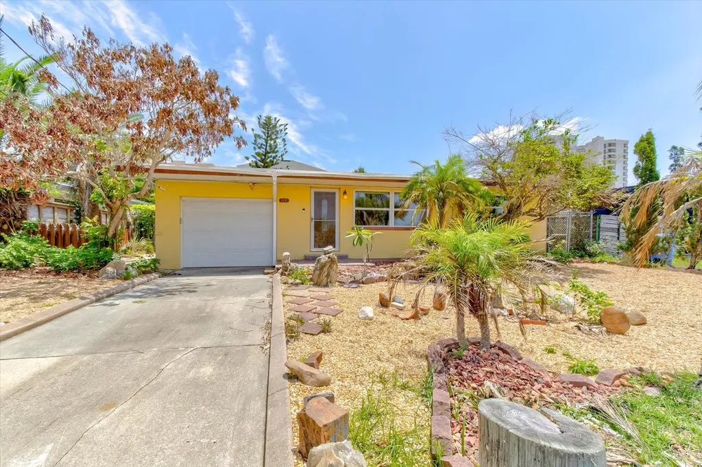3841 Cardinal Boulevard Port Orange FL 32127