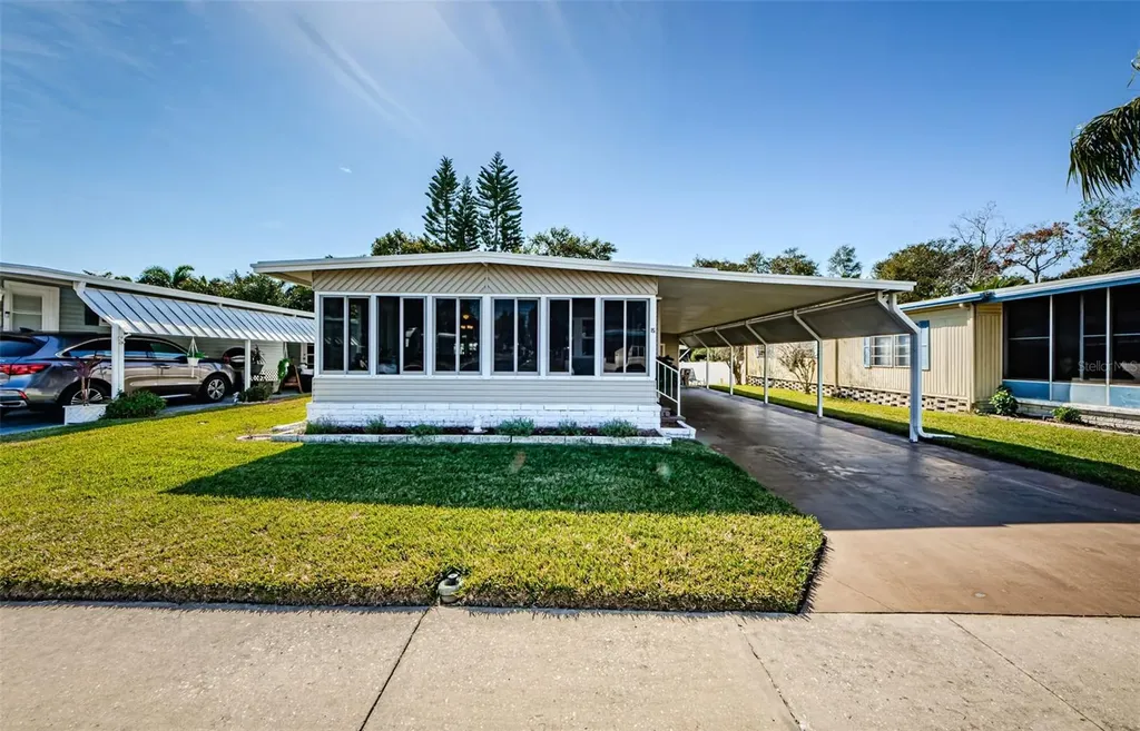 39820 Us Highway 19 N Tarpon Springs FL 34689