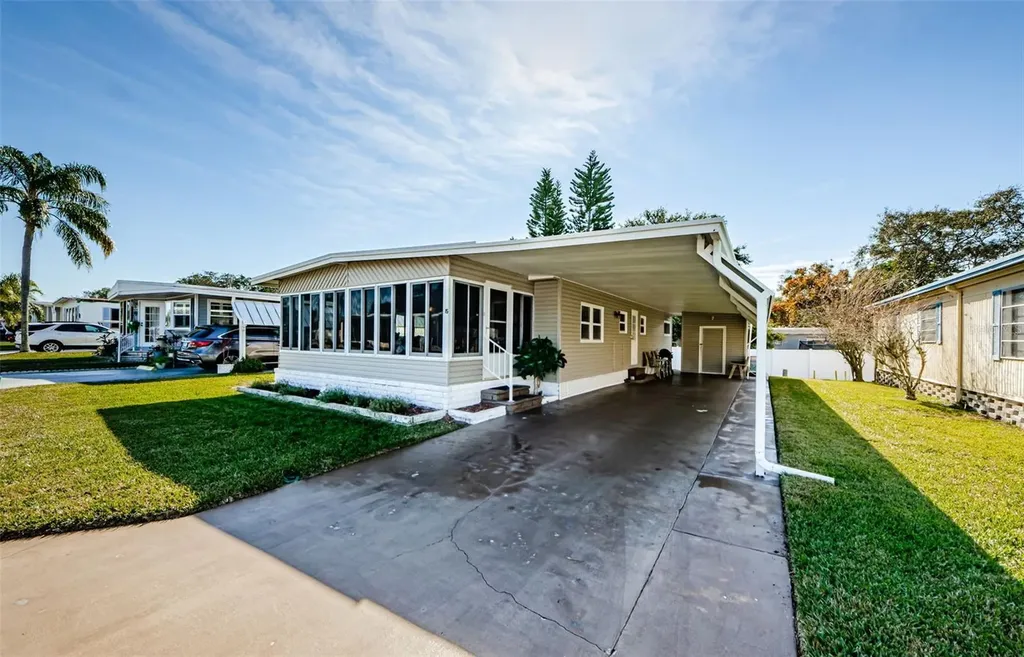 39820 Us Highway 19 N Tarpon Springs FL 34689