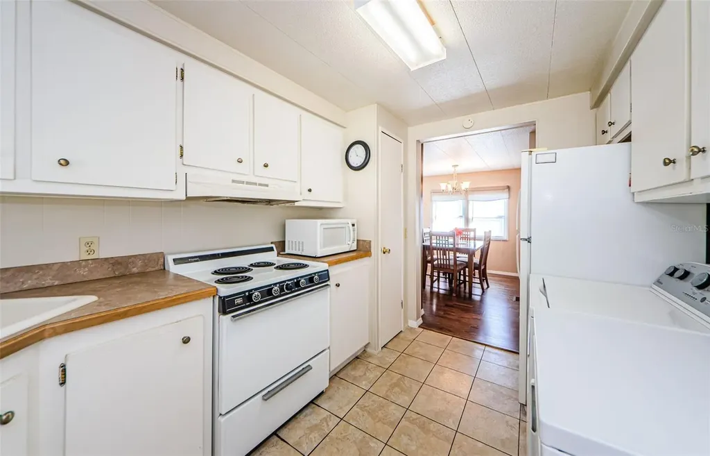 39820 Us Highway 19 N Tarpon Springs FL 34689
