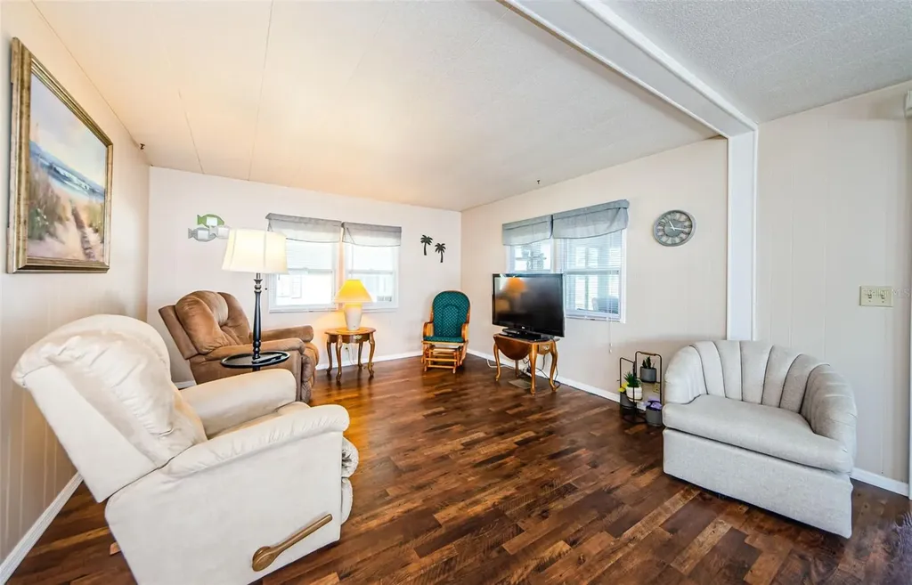39820 Us Highway 19 N Tarpon Springs FL 34689