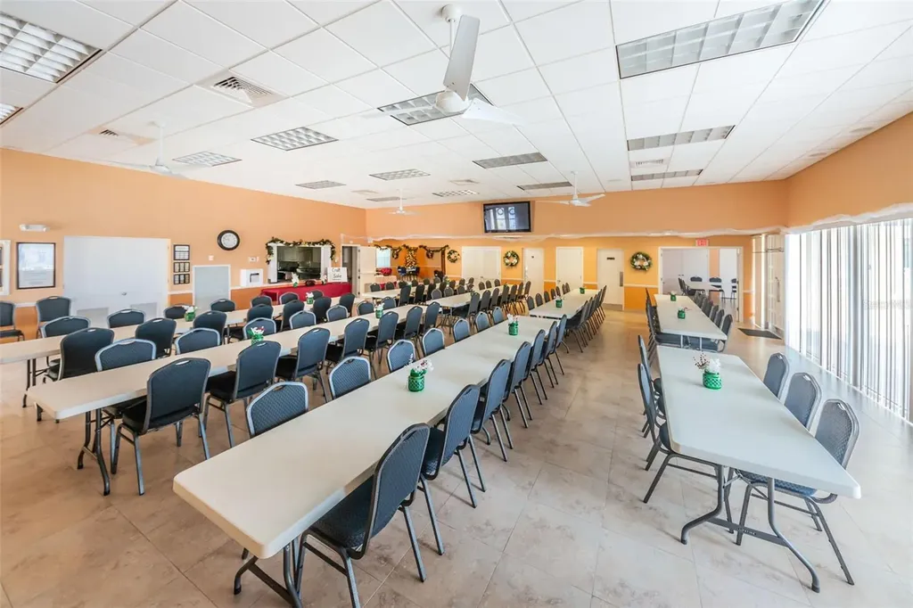 39820 Us Highway 19 N Tarpon Springs FL 34689