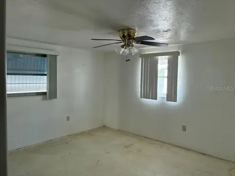 Holiday FL 34690