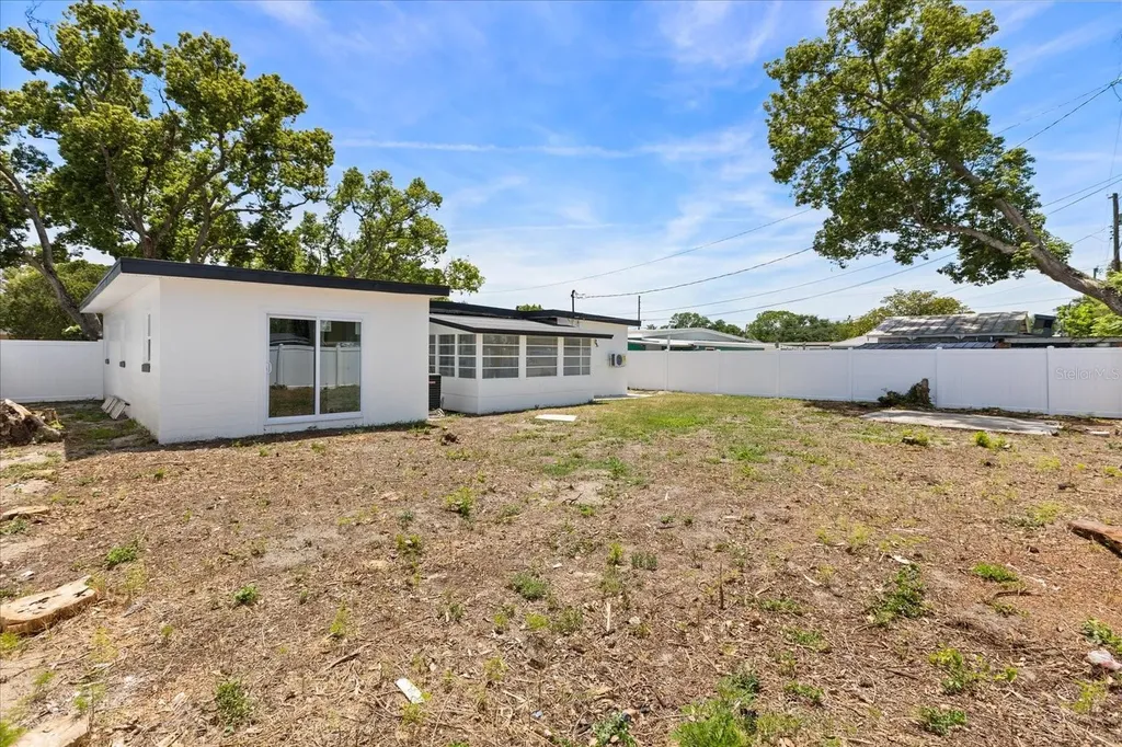 388 Clemson Drive Altamonte Springs FL 32714