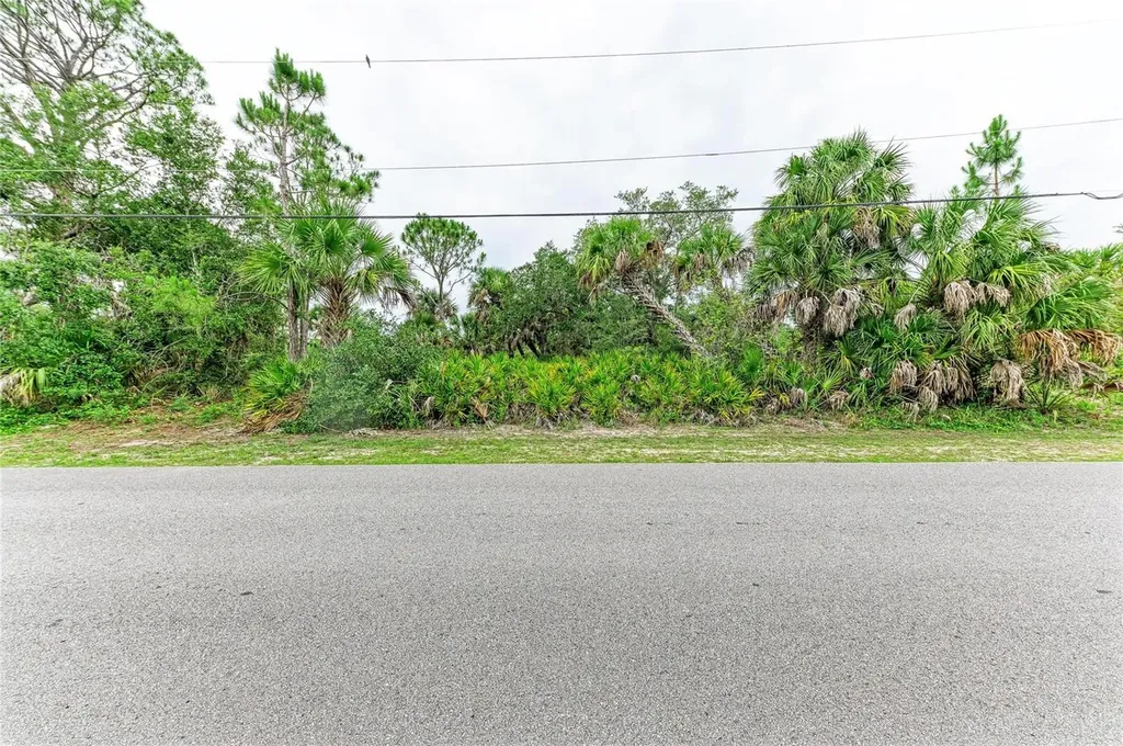 285 Berthoud Street Port Charlotte FL 33953