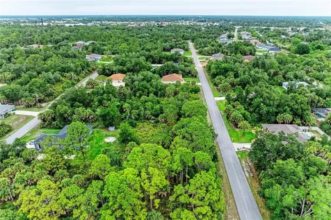 285 Berthoud Street Port Charlotte FL 33953