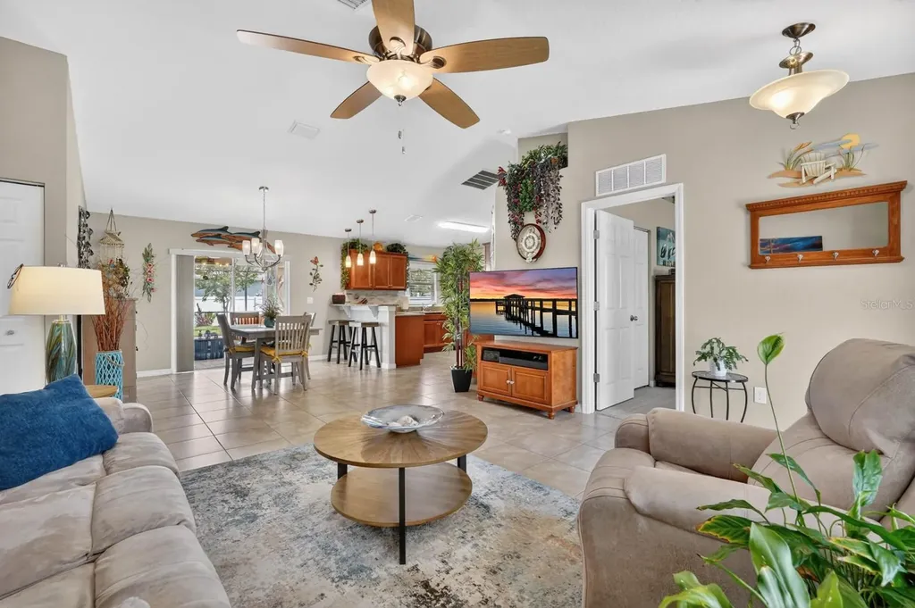 2 Seoane Court Palm Coast FL 32164