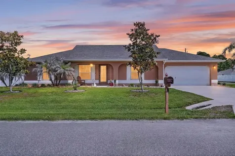 2 Seoane Court Palm Coast FL 32164