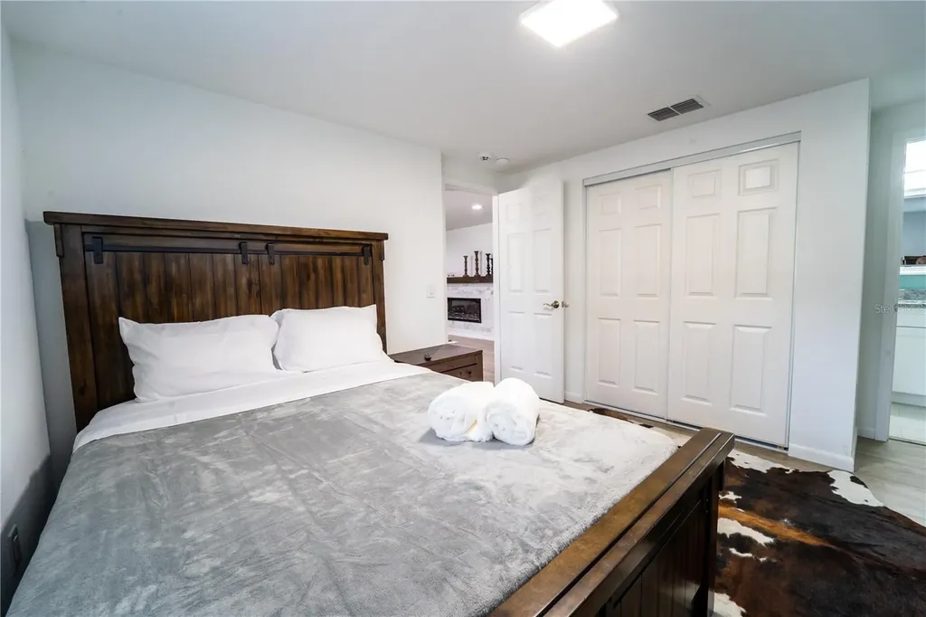 39352 County Road 54 Zephyrhills FL 33542