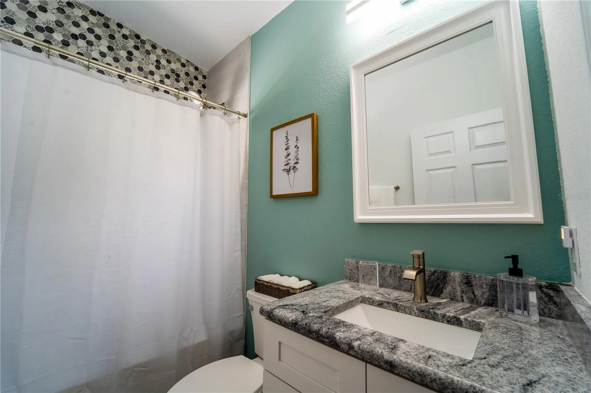 39352 County Road 54 Zephyrhills FL 33542