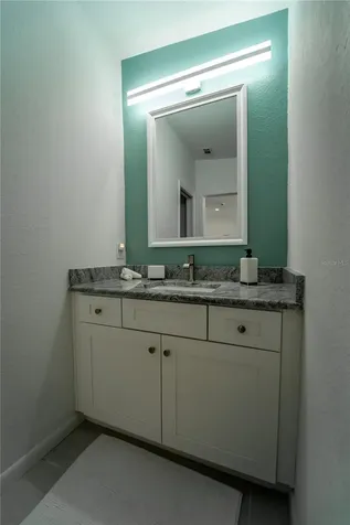 39352 County Road 54 Zephyrhills FL 33542