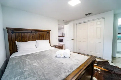 39352 County Road 54 Zephyrhills FL 33542