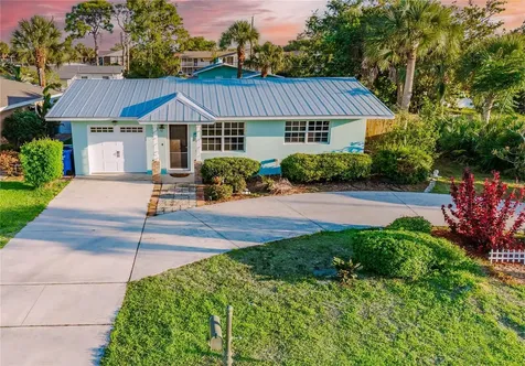 316 Alba Street E Venice FL 34285