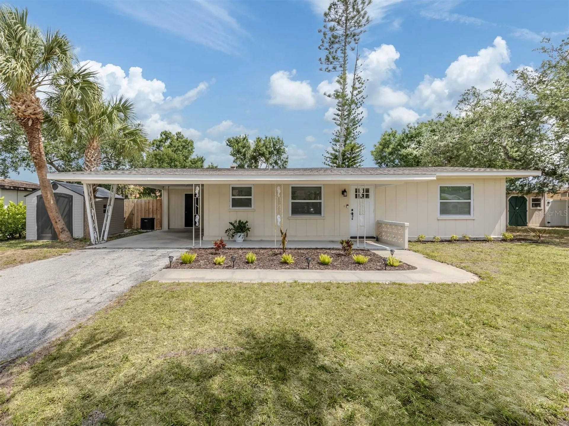 929 Cypress Avenue Venice FL 34285