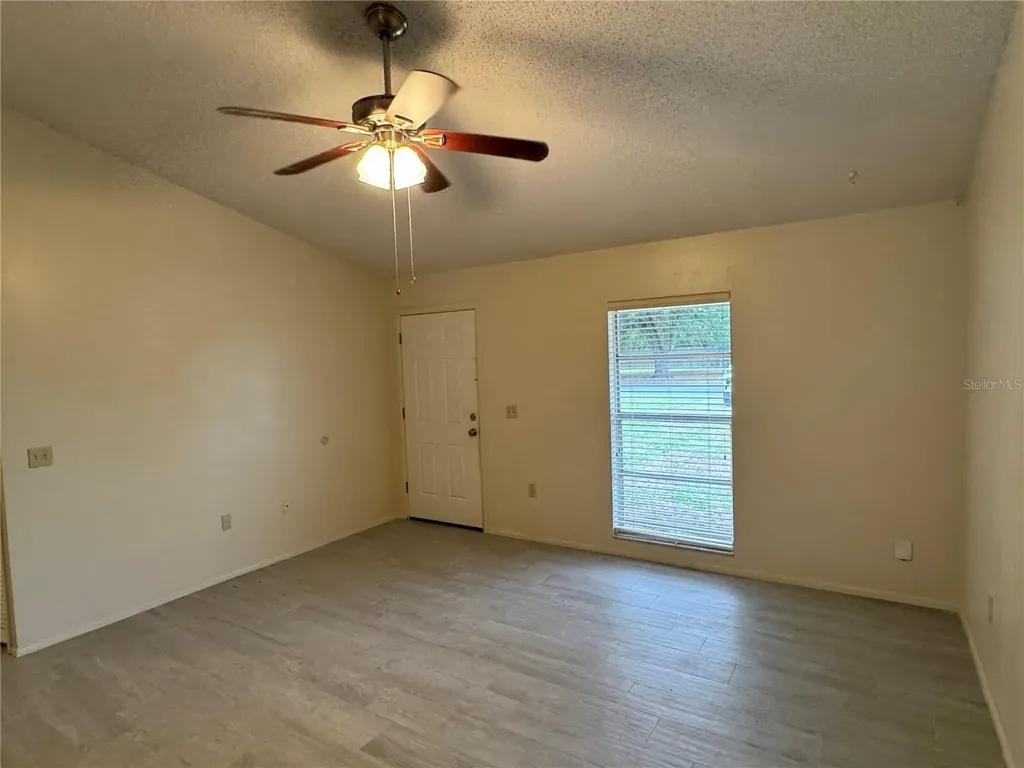 10041 Massey Street Orlando FL 32825