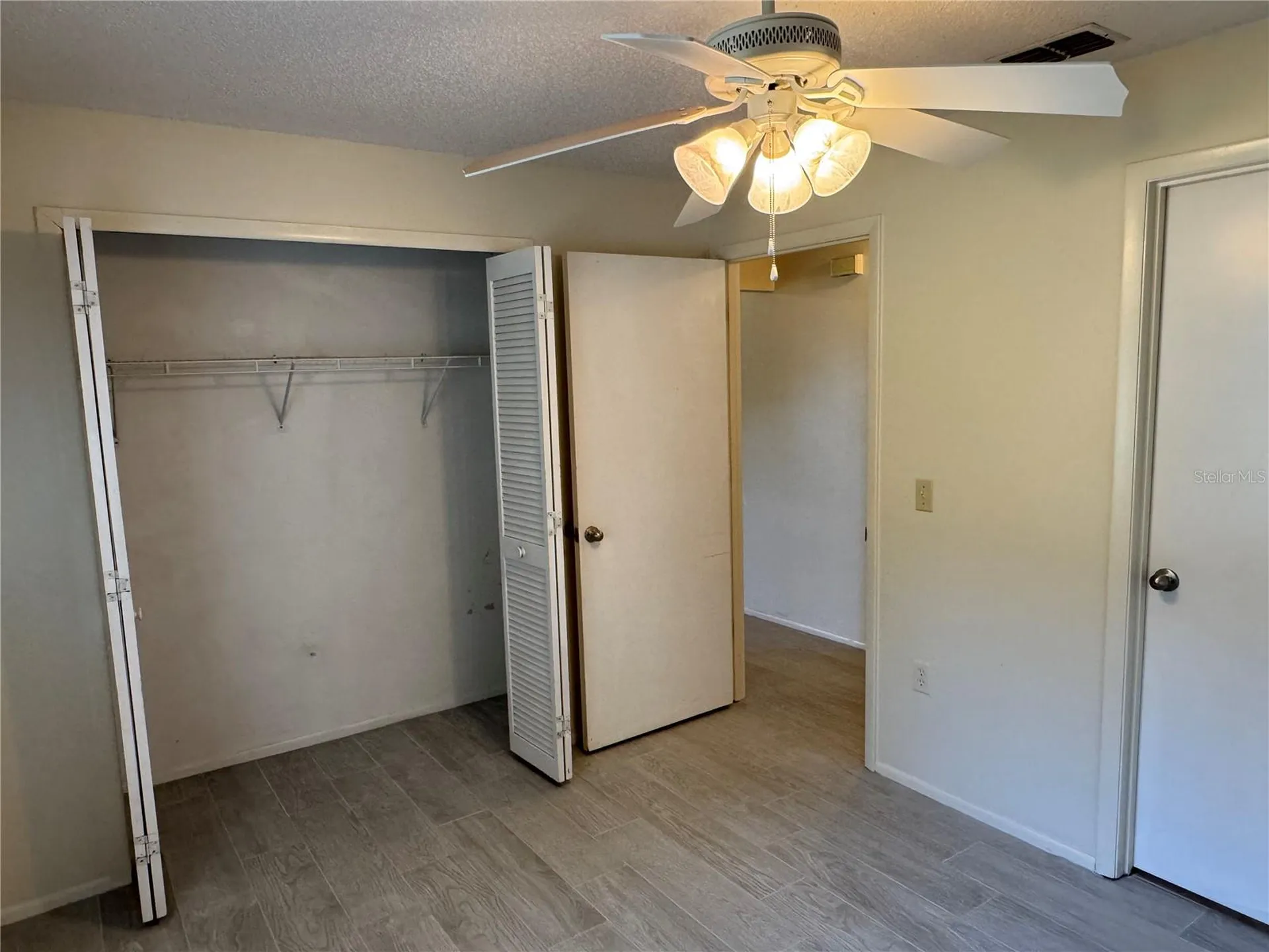 10041 Massey Street Orlando FL 32825