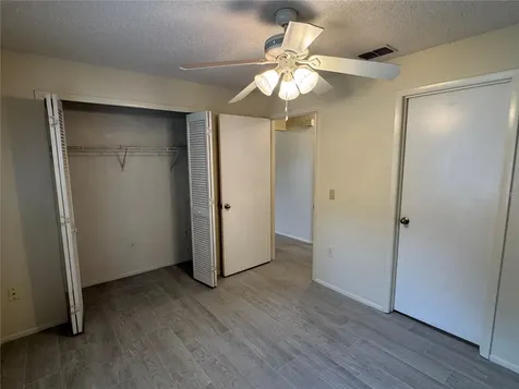 10041 Massey Street Orlando FL 32825
