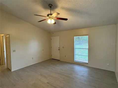 10041 Massey Street Orlando FL 32825