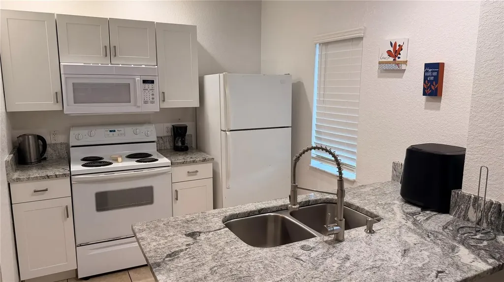 4005 Santa Maria Kissimmee FL 34741