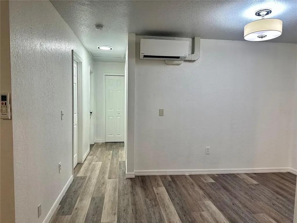 847 Parkwood Avenue Groveland FL 34736