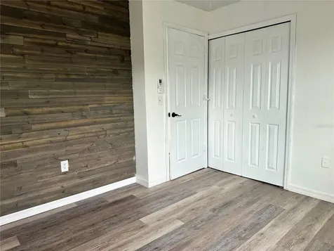 847 Parkwood Avenue Groveland FL 34736