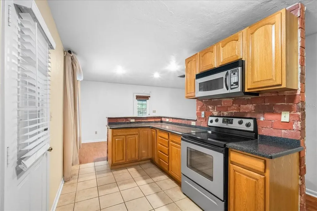 6205 NW 26th Terrace Gainesville FL 32653