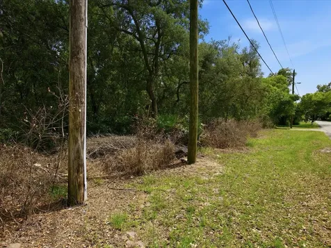 W Lake Drive Deland FL 32724