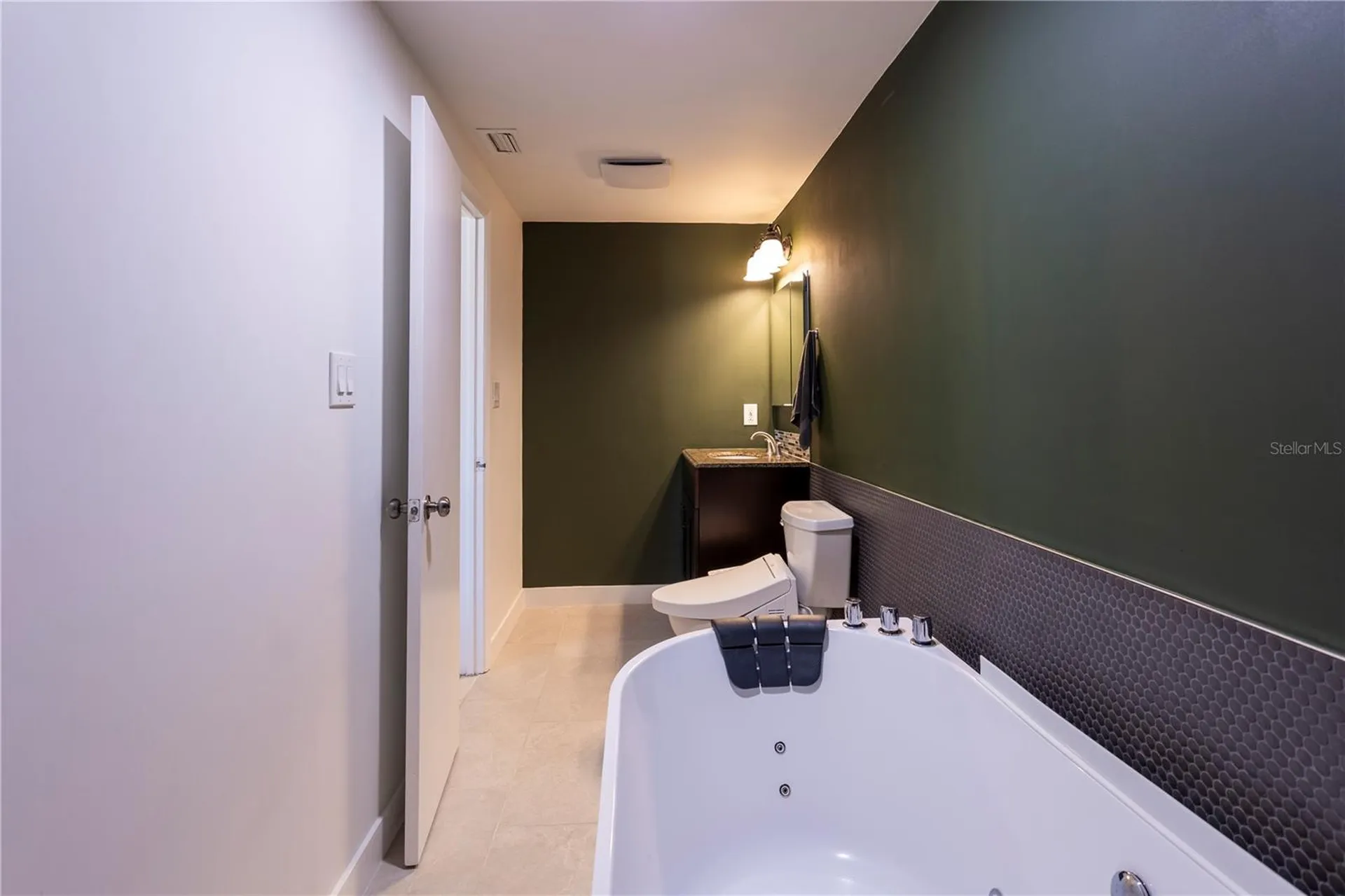2877 Nutwood Street Clearwater FL 33759