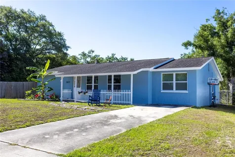 2877 Nutwood Street Clearwater FL 33759