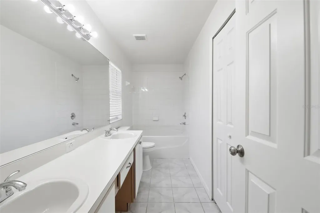11727 Brenford Crest Drive Riverview FL 33579