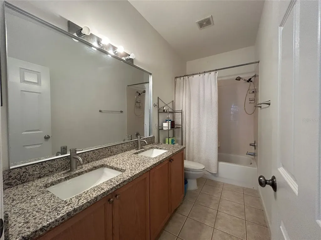 2549 Twain Drive Tallahassee FL 32311