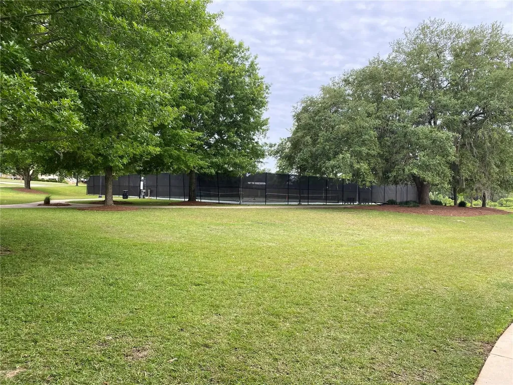 2549 Twain Drive Tallahassee FL 32311