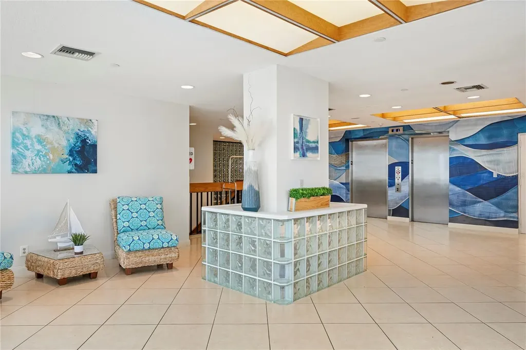 6294 Bahia Del Mar Circle St Petersburg FL 33715