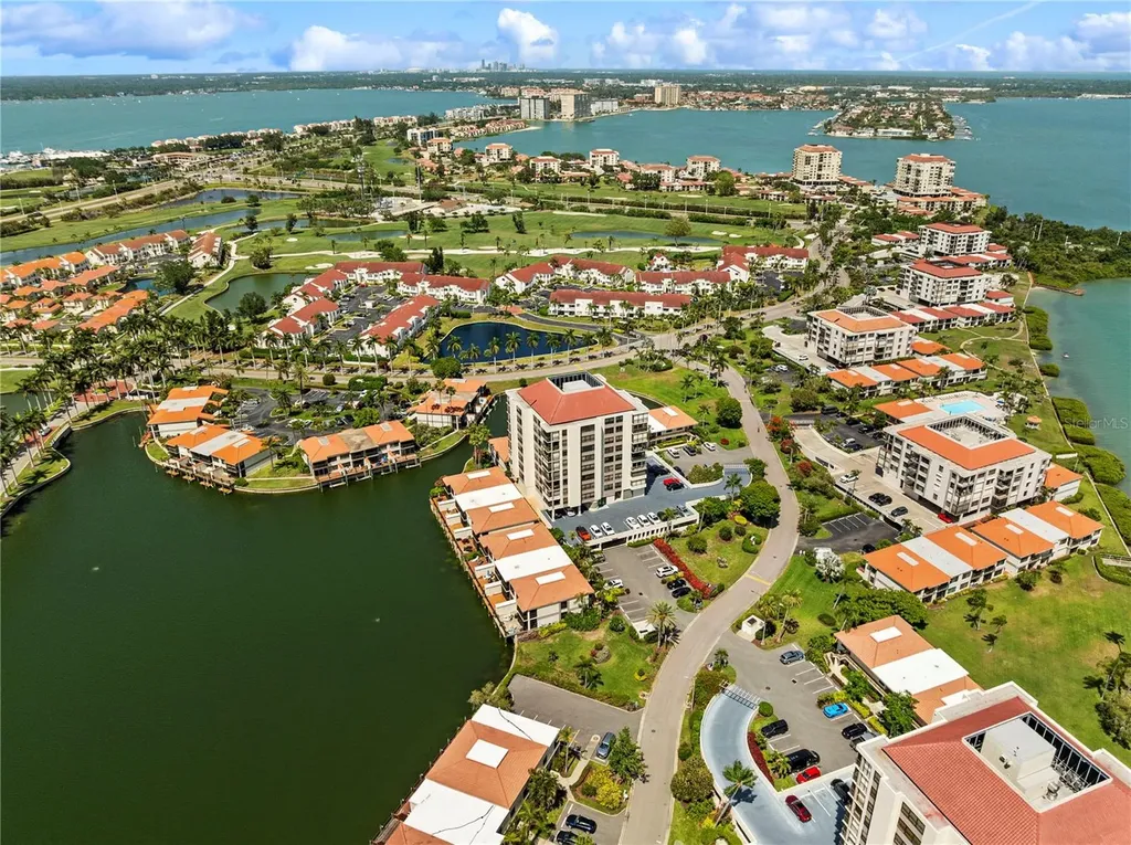 6294 Bahia Del Mar Circle St Petersburg FL 33715