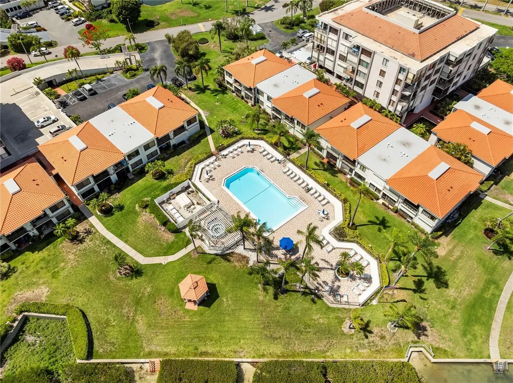 6294 Bahia Del Mar Circle St Petersburg FL 33715