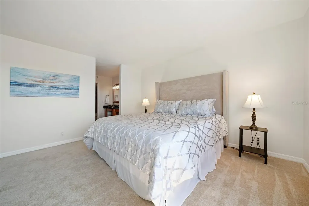 6294 Bahia Del Mar Circle St Petersburg FL 33715