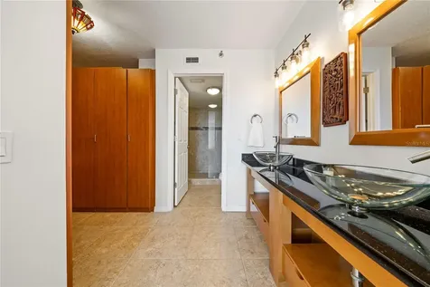 6294 Bahia Del Mar Circle St Petersburg FL 33715