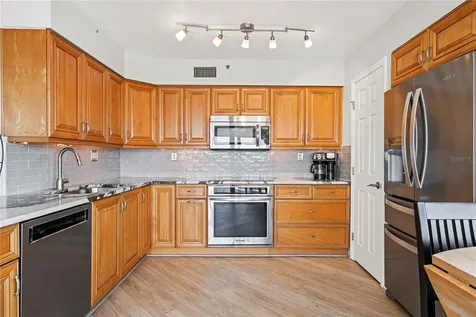 6294 Bahia Del Mar Circle St Petersburg FL 33715