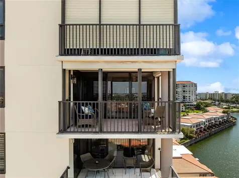 6294 Bahia Del Mar Circle St Petersburg FL 33715