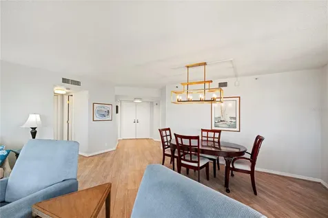 6294 Bahia Del Mar Circle St Petersburg FL 33715