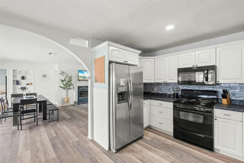 3007 Florida Boulevard Bradenton FL 34207