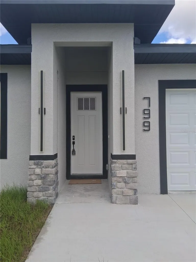 799 SW White Cloud Street SW Palm Bay FL 32908