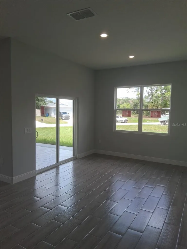799 SW White Cloud Street SW Palm Bay FL 32908